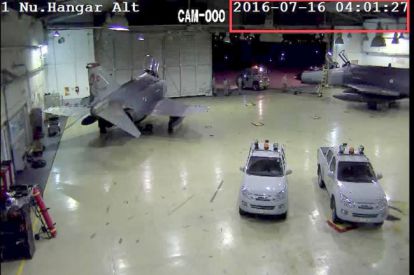 2 pilot hakkında yakalama kararı çıkartıldı