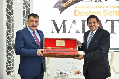 “Malatya ile Hindistan arasında yakın ilişki kurmayı arzu ediyoruz”