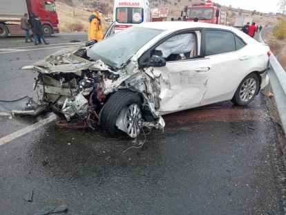 Kazalarda 1 ölü, 3 yaralı var