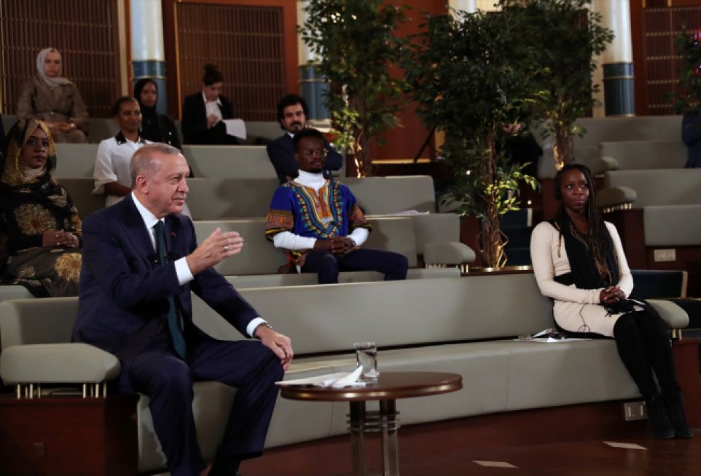 Erdoğan, “Faizi yine indireceğiz, yine düşüreceğiz”