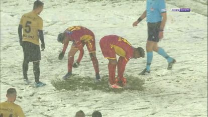 Trollüğe soyunan futbolcu