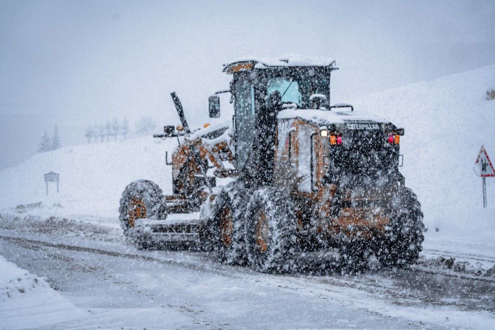 Malatya’da 10 ilçe karayolu ve 542 köy yolu ulaşıma kapalı