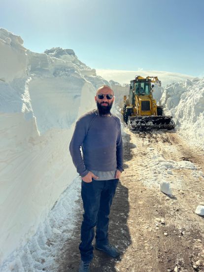 Yamadağı'nda adam boyu kar...