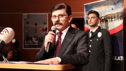 Polis Korosu Konser verdi