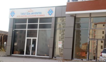 Rektör O "DÜKKANI" Kapattı!..