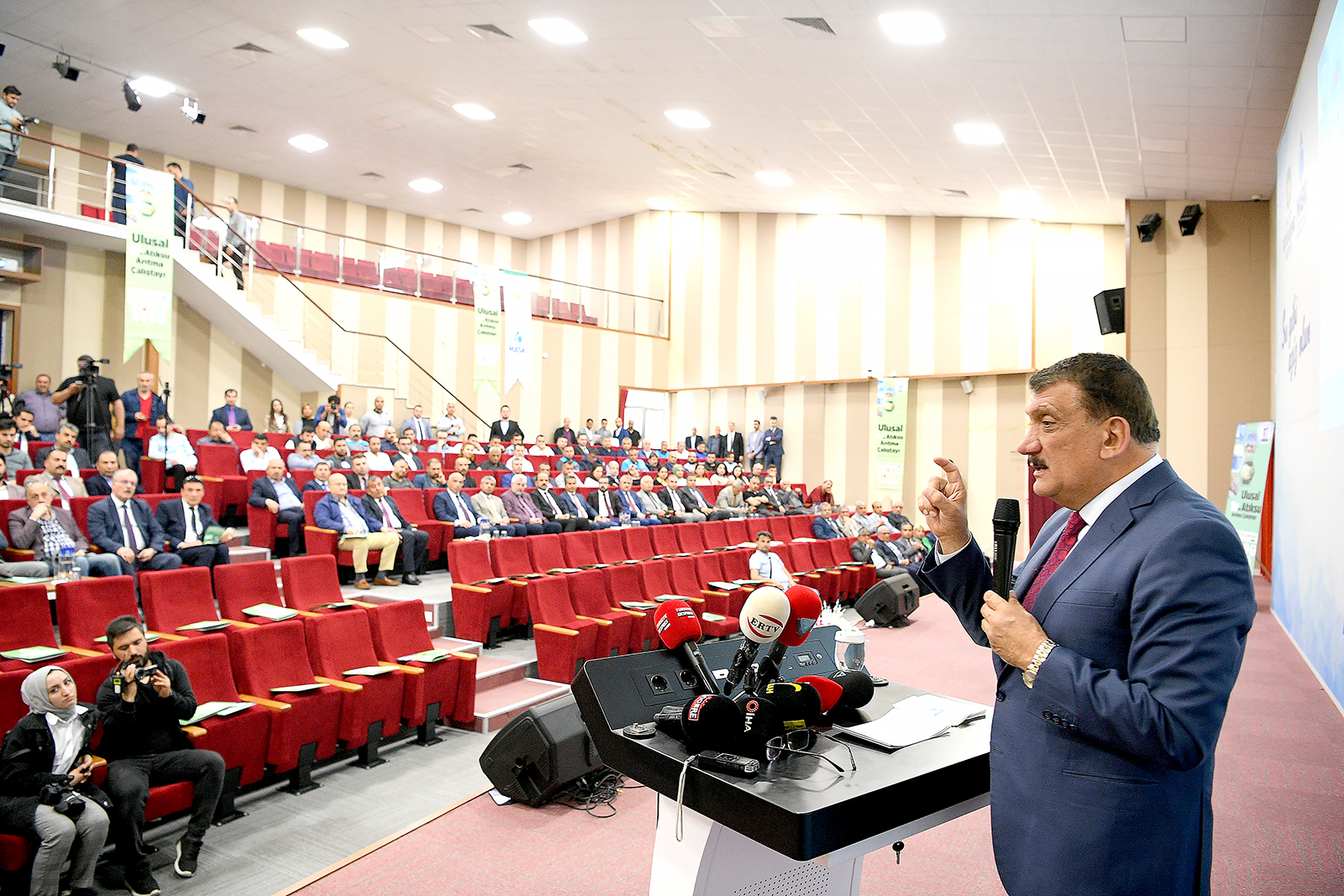 Malatya Büyükşehir Belediyesi Su ve Kanalizasyon İdaresi (MASKİ) Genel Müdürlüğü, 26 – 27 Mayıs 2022 tarihleri arasında ‘Ulusal Su ve Atıksu Arıtma Çalıştayı’ düzenliyor. Çalıştay ile ilgili MASKİ Genel Müdürlüğü Konferans Salonu’nda basın bilgilendirme toplantısı yapıldı.