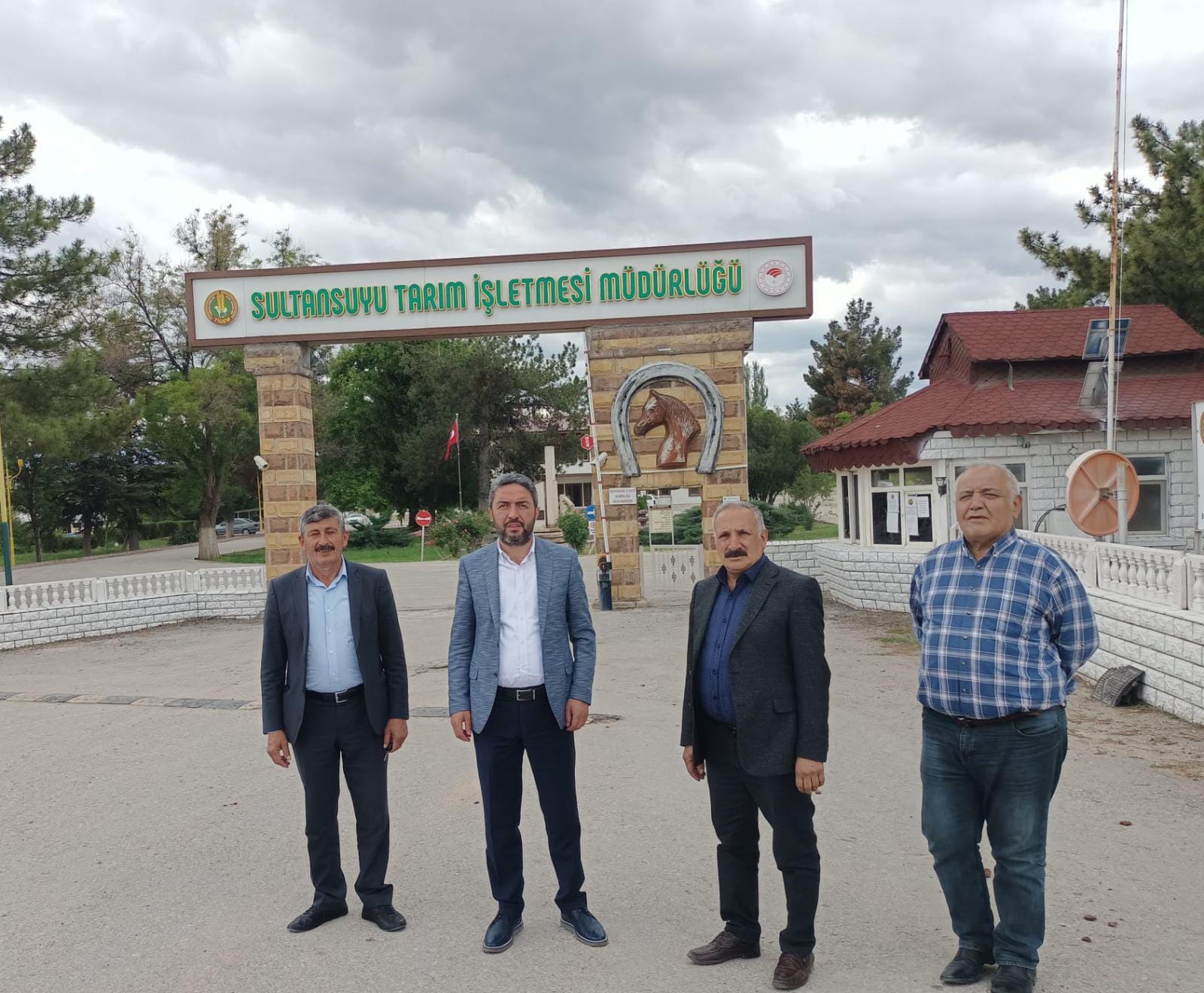 CHP Malatya İl Başkanı Enver Kiraz, Sultansuyu Harasının Malatya için çok önemli bir değer olduğunu ifade ederek, işletme yapılan yanlışlardan dönülmesi gerektiğini söyled