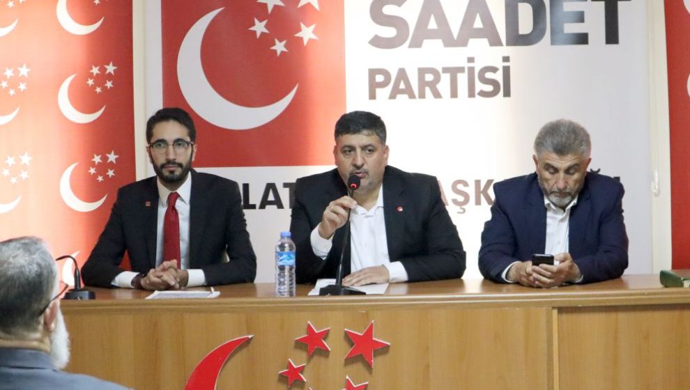 Saadet Partisi Malatya İl Başkanlığı Geleneksel Bayramlaşma Programı İl Başkanlığı’nda gerçekleştirildi.