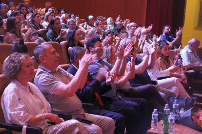 Doktorlar SMA hastası için konser verdi