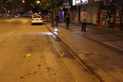 Kışla Caddesinde pompalı kavga: 3 yaralı