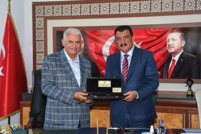 "Türkiye'de en fazla yatırım yapan ilk üç Büyükşehir Belediyesi arasındayız"