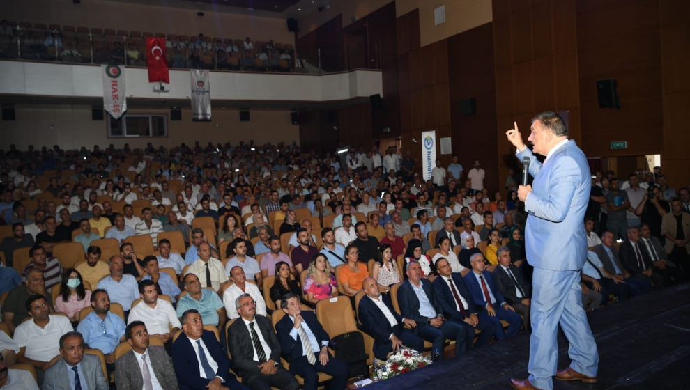 Malatya Büyükşehir Belediyesi ile Hizmet İş Sendikası arasında MELİD Ulaşım ve Hizmet Grupları San. ve Tic. Anonim Şirketine bağlı 5 binden fazla personeli kapsayan Toplu İş Sözleşmesi protokol imza töreni gerçekleştirildi. Ayrıca Malatya Su ve Kanalizasyon İdaresi (MASKİ) Genel Müdürlüğü ile Hizmet İş Sendikası arasında 716 personeli kapsayan Toplu İş Sözleşmesi de imzalandı.