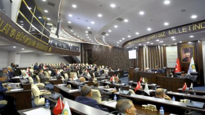 Büyükşehir yaptığı kütüphaneyi Kültür Bakanlığına devrediyor 