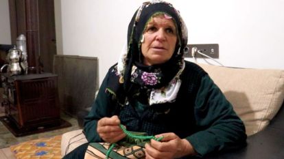 Depremzede kadın sıcak yuvasında, "Allah devletimizden razı olsun"