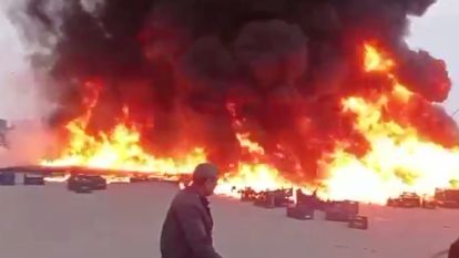 Sebze Halinde korkutan yangın 