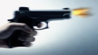 Silahlı saldırıda 4 kurşunun hedefi oldu, kurtuldu 