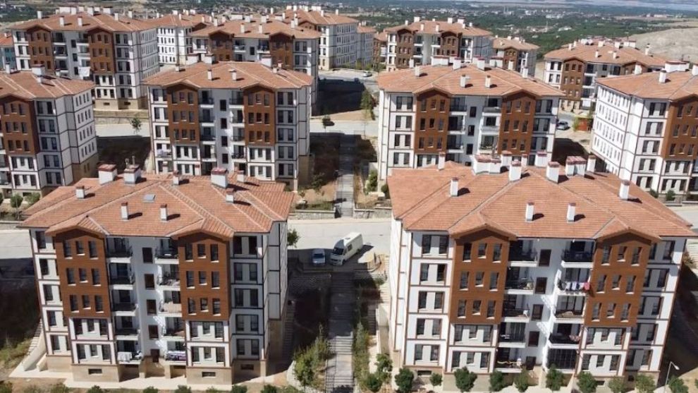 Malatya'da depremden sonra 5 bin kişi yeni yapılan evine taşındı