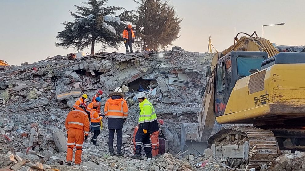 Hayat Sitesi soruşturmasına 3 gözaltı