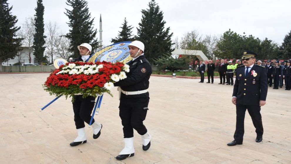 “Polis depremlerde günlerce fedakarca çalıştı”