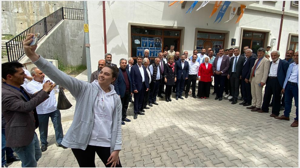 “Deprem yükünün altından ancak Erdoğan kalkar”