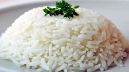 Pilav ile birlikte ekmek yemek doğru mu? 