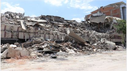 SSK Binası da yıkıldı 