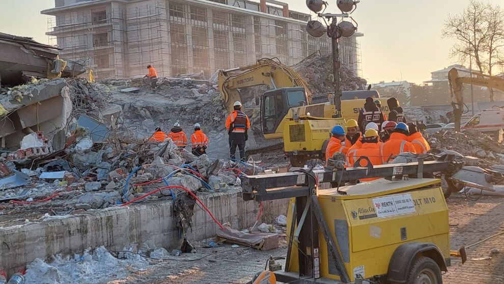 Deprem oluşturduğu travma ile çok sayıda ruhsal bozukluğa neden olur