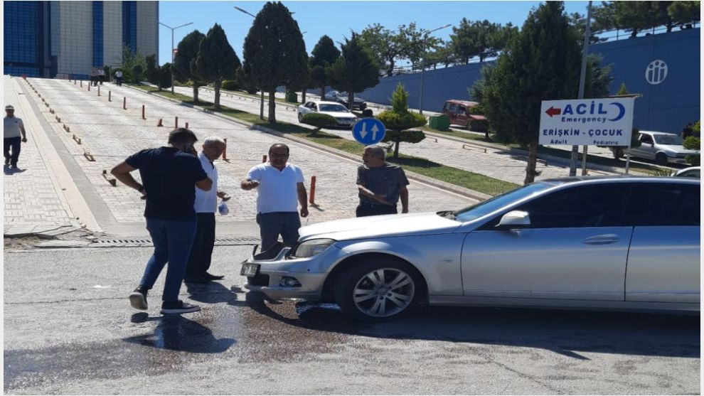 Hastane içinde trafik kazası