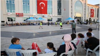 Battalgazi Belediyesi ayak tenisi turnuvasının final maçları yapıldı