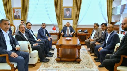 "Hiçbir vatandaşımız devletimizin kapısı olan kurumlarımızdan boynu bükük dönmemeli"