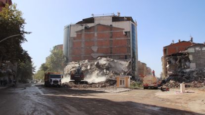 Depremzedelere yerinde dönüşüm için verilecek kredi ve hibelerin esasları açıklandı