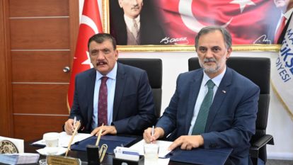 Büyükşehirin Yemek Fabrikasını Kızılay Aş Evi Olarak kullanacak, Bin Kişiye Sıcak Yemek Gidecek 