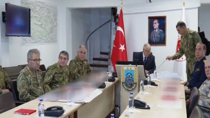 30 Terörist Etkisizleştirildi... Diyarbakır'da 42 gözaltı var 