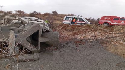 Beton mikseri yan yattı, 1 yaralı