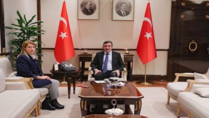 Ölmeztoprak'tan Cumhurbaşkanı Yardımcısı Yılmaz'a Ziyaret 