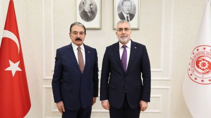 "Deprem bölgesindeki sorun ve talepler yerel seçimlerde ana gündem konusu olmalı"