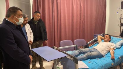 Gürkan'dan otobüs kazası yaralılarına ziyaret 