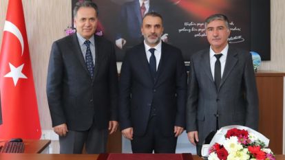 Mühendislik Fakültesi Dekanı Değişti 