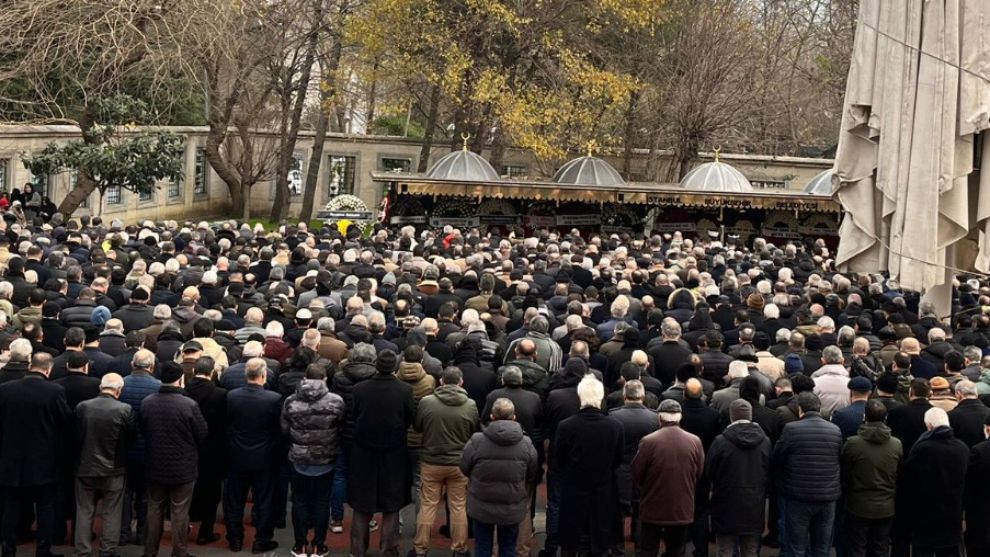 Malatyalı Siyasetçi ve Avukat Ayaydın Son Yolculuğuna Uğurlandı