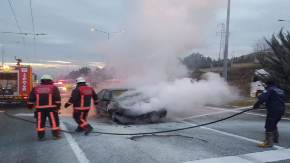 Seyir halindeki otomobilde can pazarı