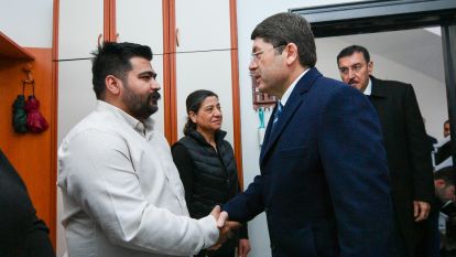 Bakan Tunç'tan depremde enkazda vefat eden mübaşirin ailesine ziyaret 