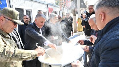 Şehit Aileleri ve Gaziler'den Aşure İkramı 