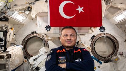 Türkiye'nin ilk astronotu Gezeravcı'ya deprem bölgesi daveti 