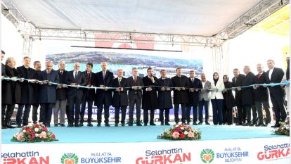 Gürkan, finali 44 eser açılışı ile yaptı 