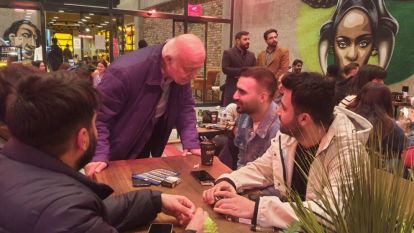  Helvacı genç seçmenlerle bir araya geldi