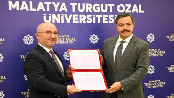 MTÜ'de Yeni Yönetim Şeffaflık ve Kalitede Türkiye'de İlk Olan Belgeyi Aldı 