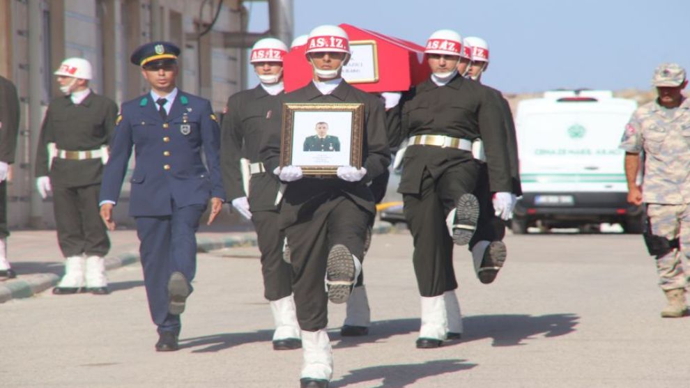 Cinayete Kurban Giden Üsteğmen Son Yolculuğuna Uğurlandı