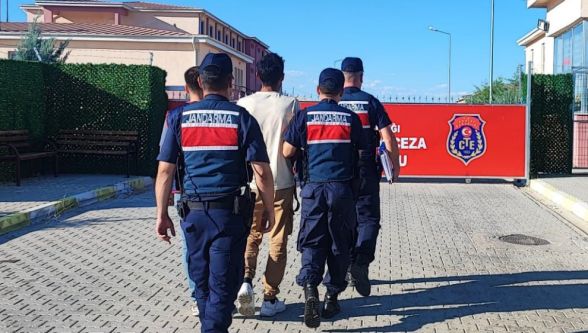 Cinayetten  25 yıl hapis cezası alan firari yakalandı 