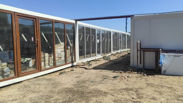 "Esnaflar dolaylı yoldan şehri terk etmeye zorlanıyor"