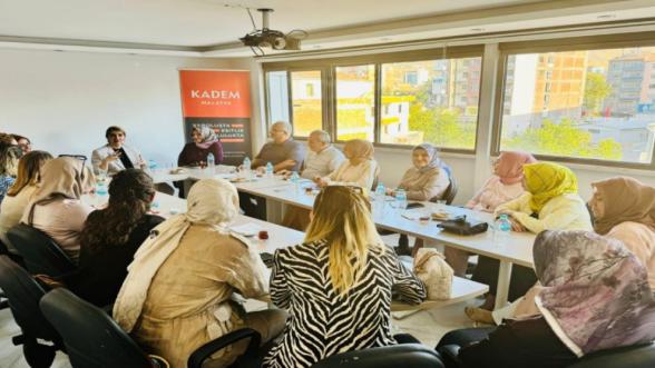 Ölmeztoprak'ın KADEM Ziyaretinde Projeler Görüşüldü